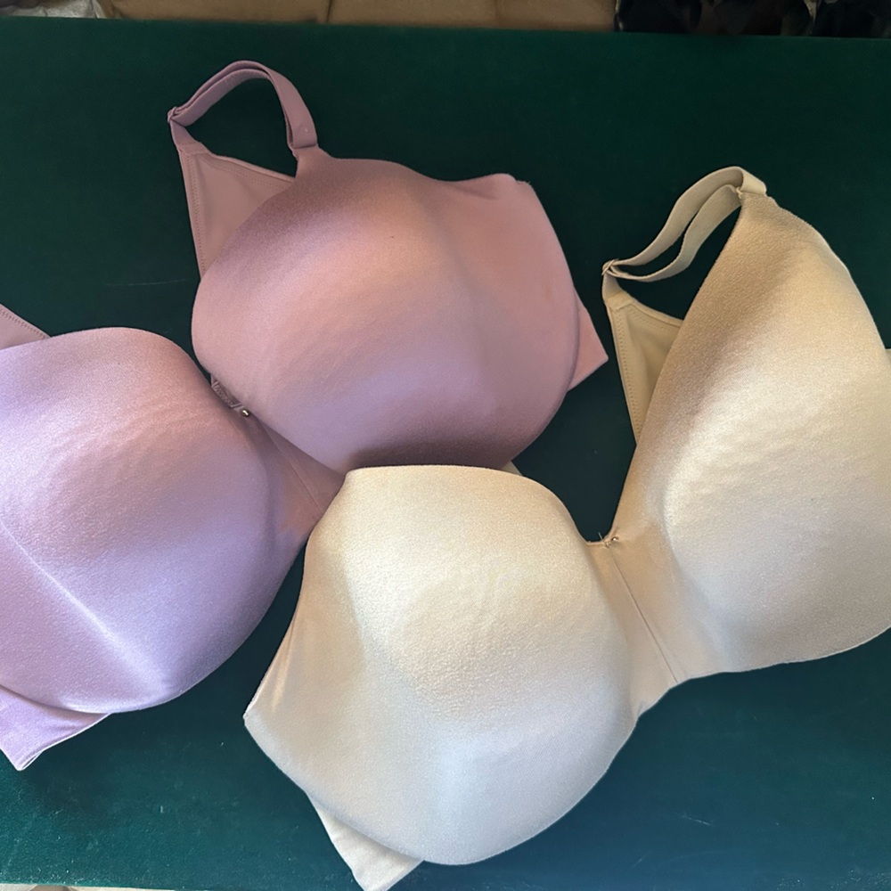 Elegant Women's Intimates Set - Cream and Lavender